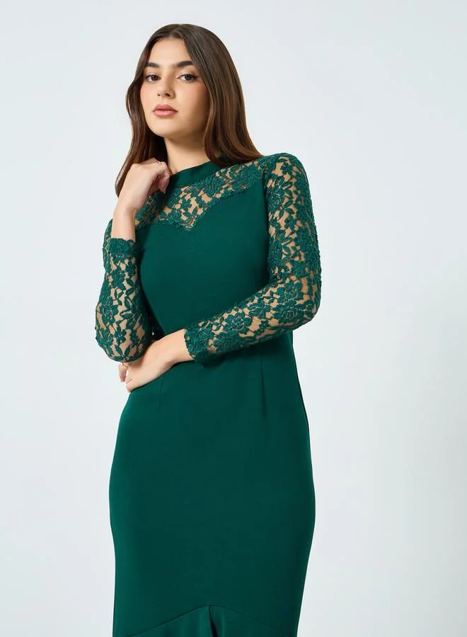 ستايلي فستان ميدي بأكمام دانتيل وحافة ذيل السمكة